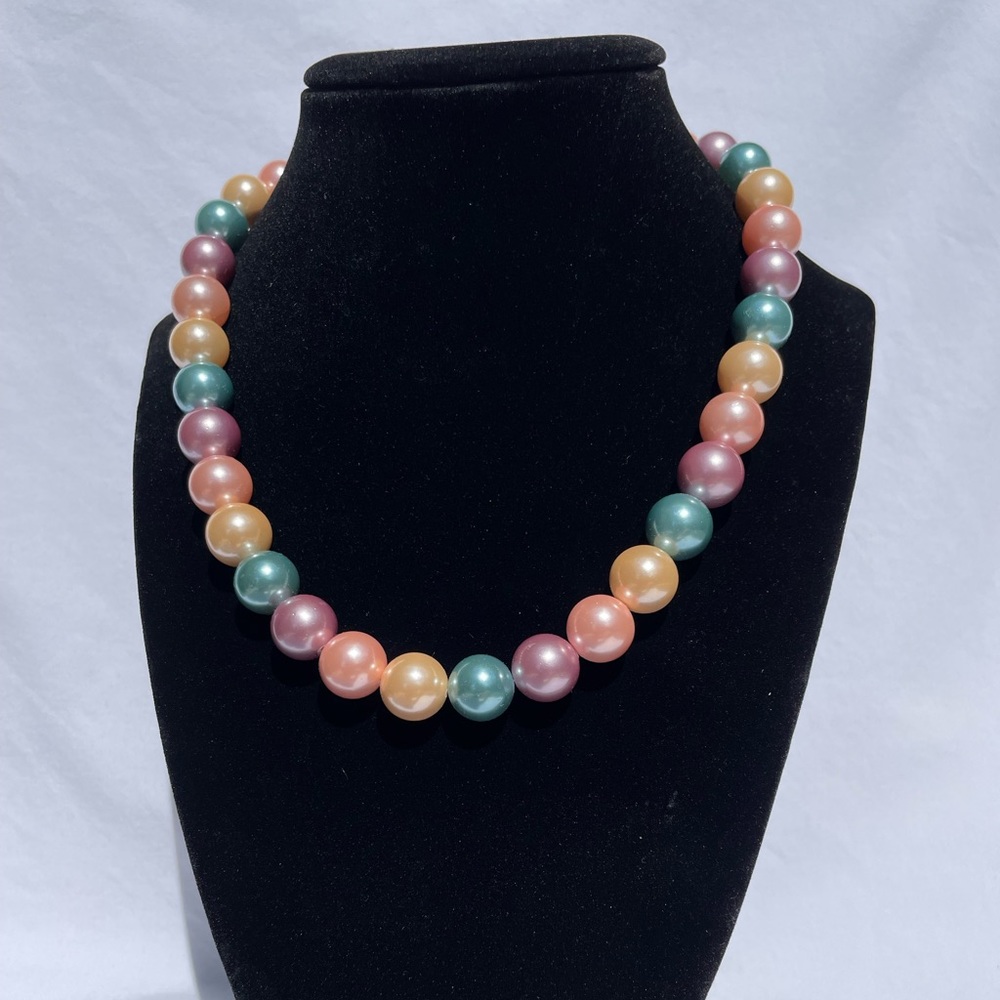 Handmade Shell Pearl Necklace